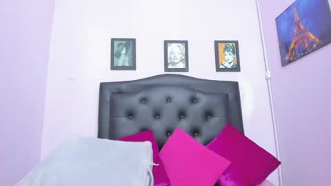 Snapshot of sexy_candy18x chatting on 15, 5, 2026 sexy_candy18x online show from 15, 5, 2026