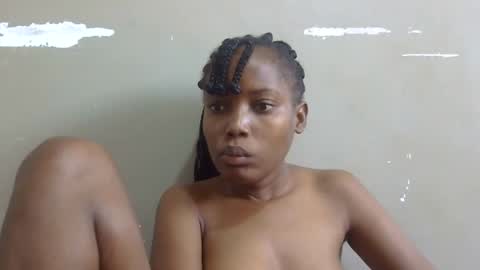 sexy_claude96 online show from 18, 2, 2025