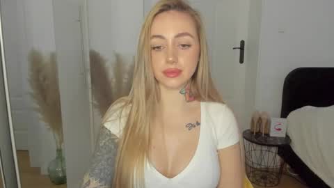 C o r a l i e online show from 27, 2, 2025