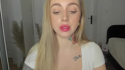 C o r a l i e online show from 11, 3, 2025