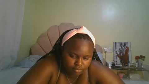 Snapshot of sexy_corn chatting on 14, 4, 2026 Connie online show from 14, 4, 2026