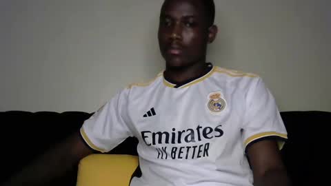 Snapshot of sexy_couple412048 chatting on 25, 12, 2024 obed and immy online show from 25, 12, 2024