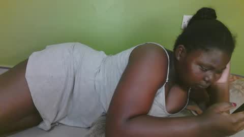 Snapshot of sexy_divana chatting on 7, 3, 2025 sexy_divana online show from 7, 3, 2025