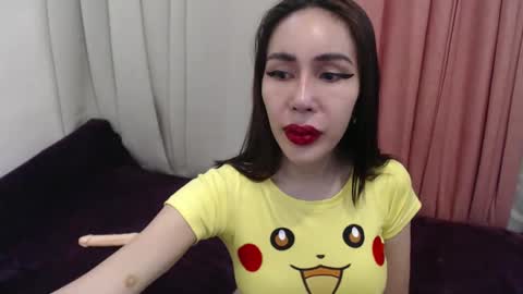 sexy_emily92 online show from 18, 1, 2025