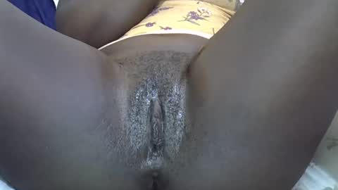 sexy_esther92 online show from 5, 3, 2025