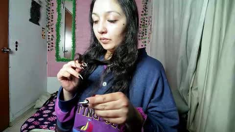 sexy lolas online show from 21, 11, 2025