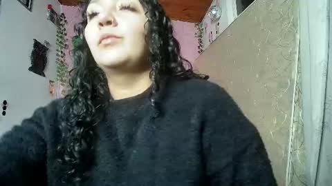 sexy lolas online show from 6, 7, 2026