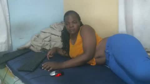 Snapshot of sexy_lunah chatting on 8, 12, 2024 sexy_lunah online show from 8, 12, 2024