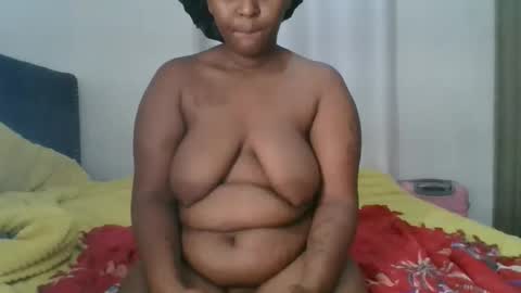 Snapshot of sexy_milk_slut chatting on 10, 2, 2026 milky online show from 10, 2, 2026