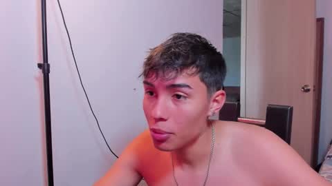 Snapshot of sexy_molly09 chatting on 22, 11, 2025 sexy_molly09 online show from 22, 11, 2025