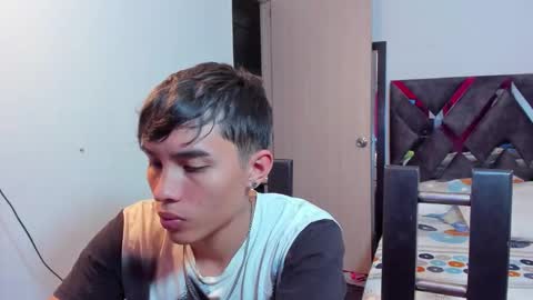 Snapshot of sexy_molly09 chatting on 24, 11, 2025 sexy_molly09 online show from 24, 11, 2025