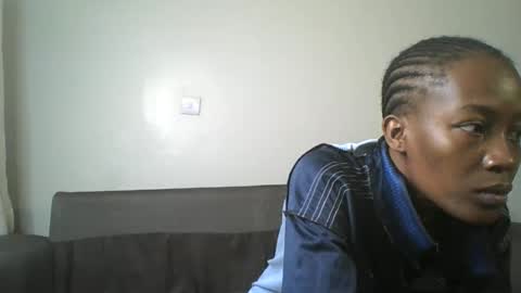 SEXY MOMAH online show from 11, 4, 2026