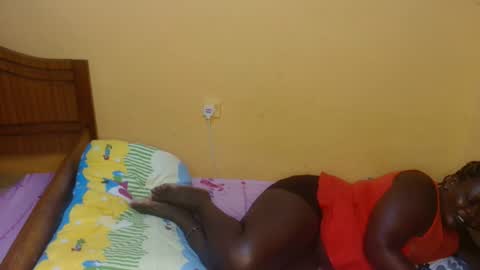 Snapshot of sexy_mummy2 chatting on 10, 1, 2026 lina online show from 10, 1, 2026