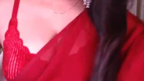 Snapshot of sexy_myra18 chatting on 14, 2, 2026 myra online show from 14, 2, 2026