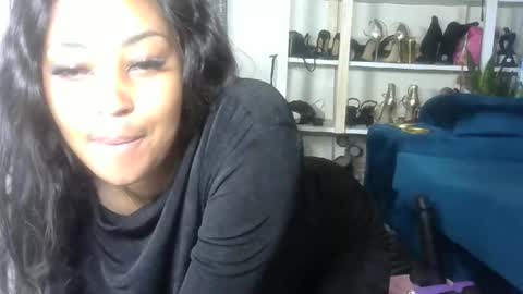 Snapshot of sexy_pigeon chatting on 27, 5, 2026 sexy pigeon online show from 27, 5, 2026