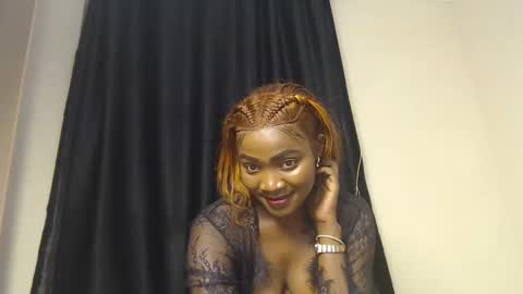 Snapshot of sexy_queen_eva chatting on 4, 3, 2025 eva am online everyday except friday online show from 4, 3, 2025
