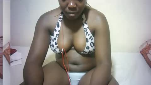 sexy_sandrah online show from 1, 12, 2025