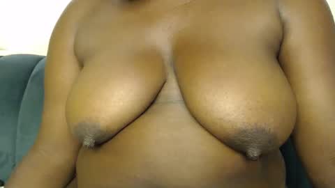 Snapshot of sexy_serena_ chatting on 3, 1, 2025 sexy_serena_ online show from 3, 1, 2025