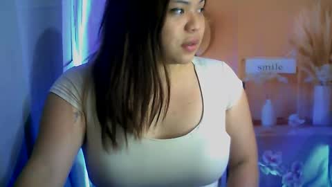Snapshot of sexy_thea1 chatting on 14, 4, 2026 sexy_thea1 online show from 14, 4, 2026