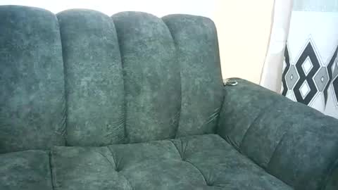 Tiffah online show from 6, 3, 2025