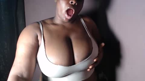 Snapshot of sexy_wet_ria chatting on 6, 6, 2026 ria online show from 6, 6, 2026