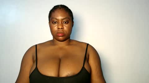 Luna online show from 31, 10, 2025