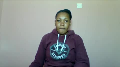 Snapshot of sexyapple2002 chatting on 28, 9, 2025 sexyapple2002 online show from 28, 9, 2025