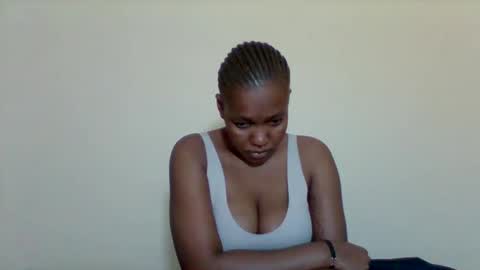 sexyapple2002 online show from 3, 3, 2026