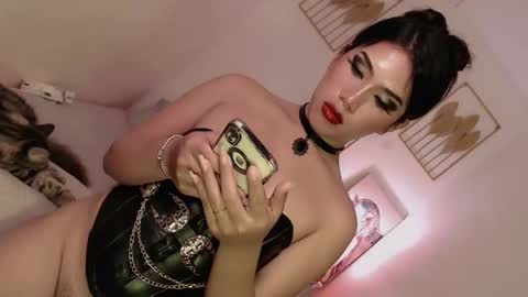 Lexie online show from 1, 2, 2025