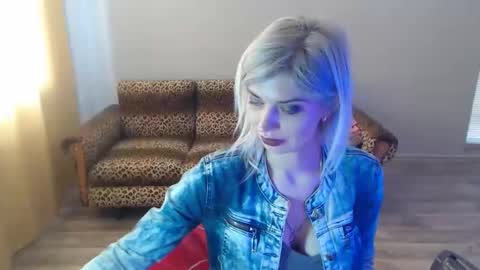 sexybeatriice online show from 3, 2, 2025