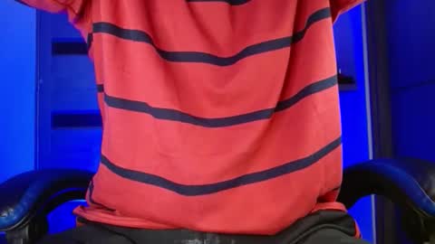 Snapshot of sexyboy_bigclit chatting on 16, 4, 2026 Iker online show from 16, 4, 2026