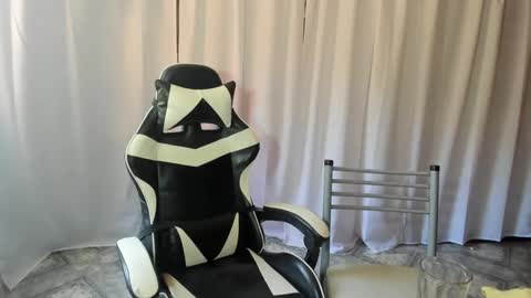 Snapshot of sexybrazilianboyy chatting on 17, 12, 2025 brazilianboyy online show from 17, 12, 2025