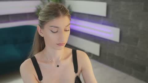 Snapshot of sexycelline chatting on 19, 6, 2026 Celline online show from 19, 6, 2026
