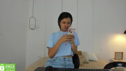 chanell and yina online show from 17, 2, 2025