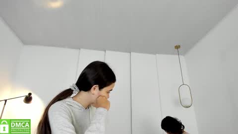 chanell and yina online show from 10, 3, 2025