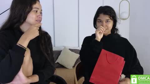 chanell and yina online show from 11, 9, 2025