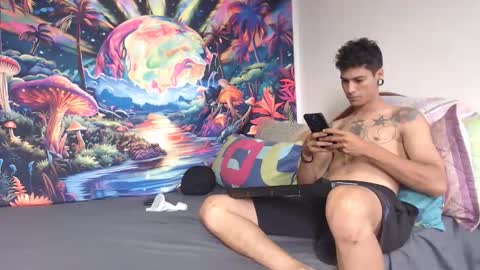 Snapshot of sexydarkhunter2 chatting on 13, 2, 2026 Mike online show from 13, 2, 2026