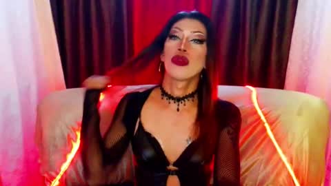 Devine online show from 10, 7, 2026