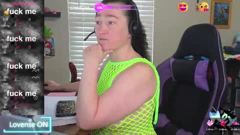  SexyDistraction  online show from 6, 2, 2025