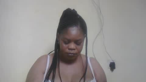 Snapshot of sexydove2 chatting on 15, 7, 2026 EMILY online show from 15, 7, 2026