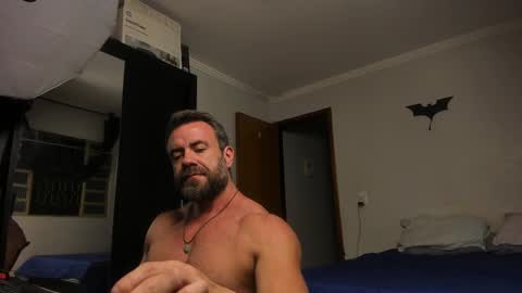 Snapshot of sexyflightz chatting on 28, 2, 2025 chris online show from 28, 2, 2025