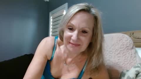 LisaisLuscious online show from 11, 1, 2025