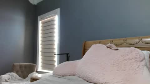 LisaisLuscious online show from 12, 1, 2025