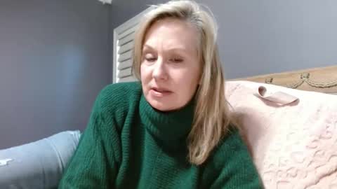 LisaisLuscious online show from 23, 1, 2025