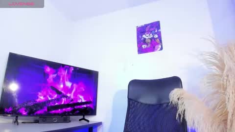 sexygoddess_f online show from 3, 10, 2025