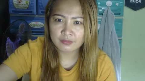 sexyhot_mama4you online show from 10, 2, 2026