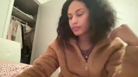 Jenny online show from 16, 12, 2024