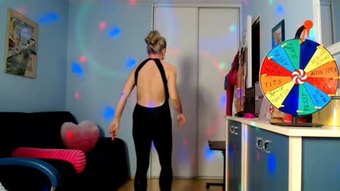 Jenny online show from 29, 1, 2025