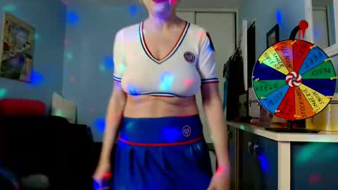 Jenny online show from 10, 9, 2025