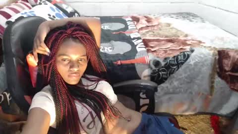 Snapshot of sexyjustin202 chatting on 18, 5, 2026 sexyjustin202 online show from 18, 5, 2026
